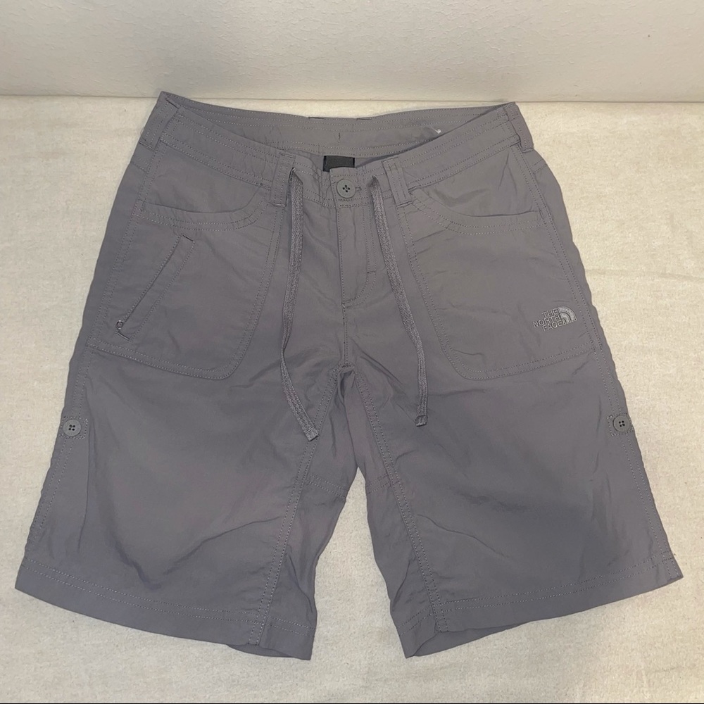 The North Face‎ Womens Gray Bermuda Hiking Short size 4
